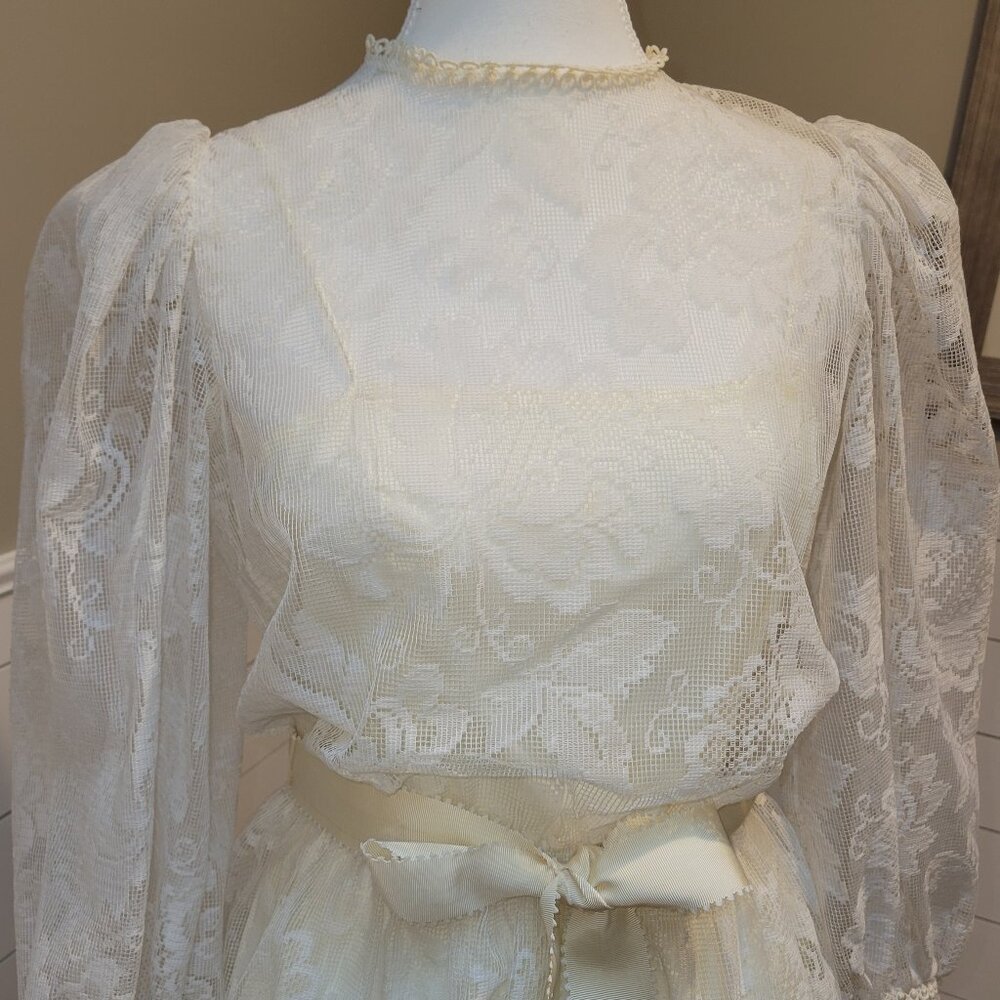 Vintage Ivory Colored Lace Covered Cocktail/Party Dress Size 7-8